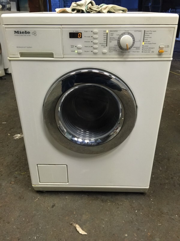 Rolls Royce built washing machine Miele 1600 spin fully working in