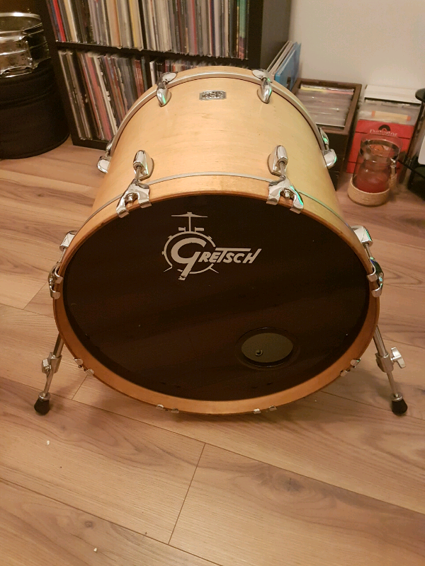 Gretsch USA maple 20x18 bass drum in Northampton, Northamptonshire