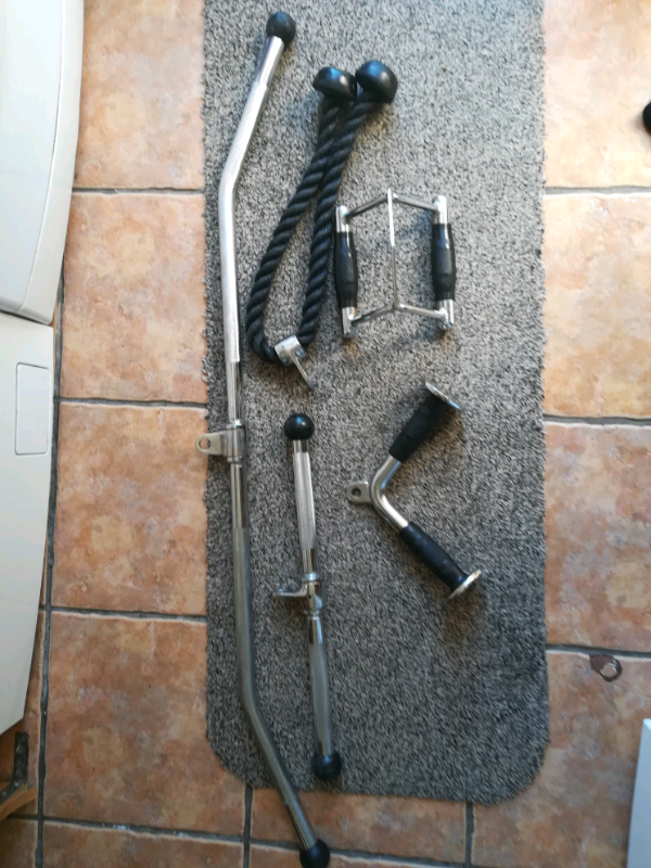Cable Machine Attachments, lat pulldown, v bar, tricep rope, straight