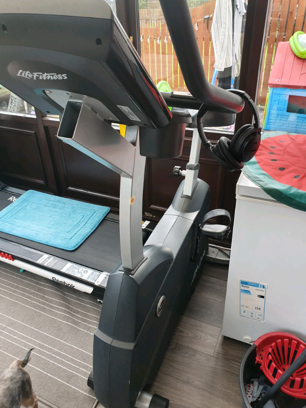 life fitness bike c3