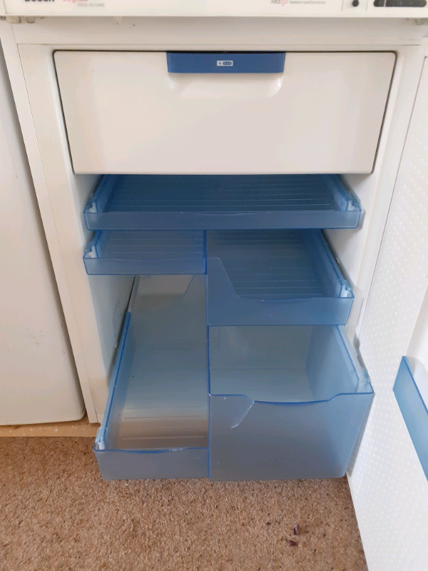 Under counter fridge freezer Bosch Logixx in York, North Yorkshire