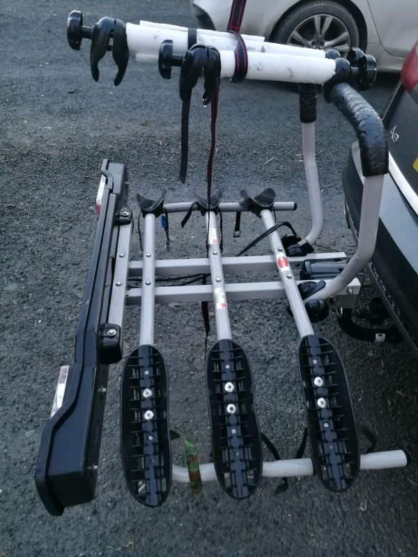Witter 3 bike tow bar carrier rack zx300 in Crossgar, County Down