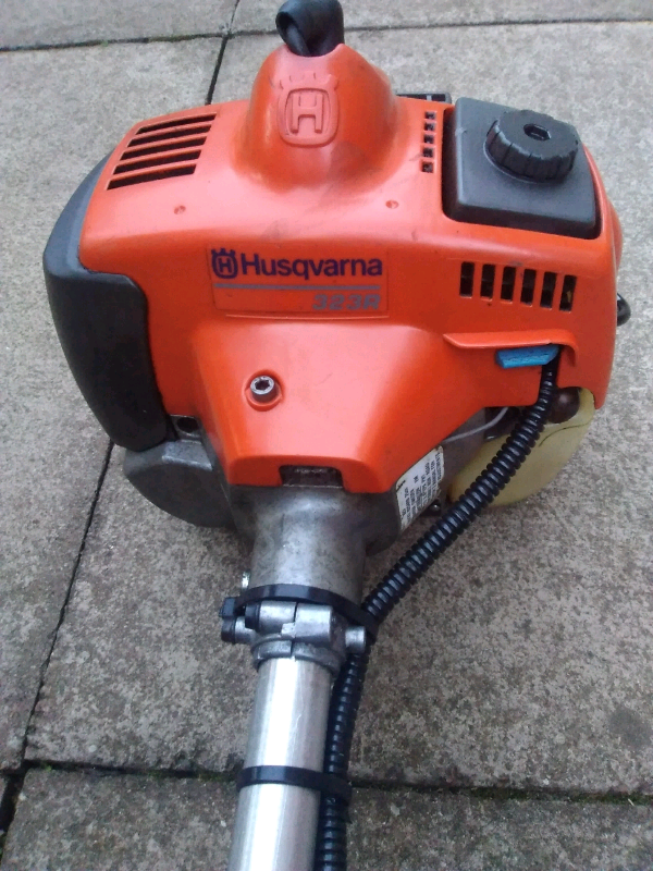 HUSQVARNA 32 3R PROFESSIONAL PETROL STRIMMER IN TOP CONDITION in