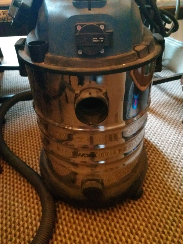 WORKZONE Wet Dry Vacuum Cleaner with attachments in West End, Glasgow Gumtree