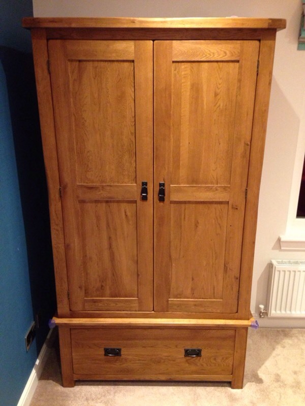 Solid Oak Wardrobes Mint Condition in Kilmarnock, East Ayrshire