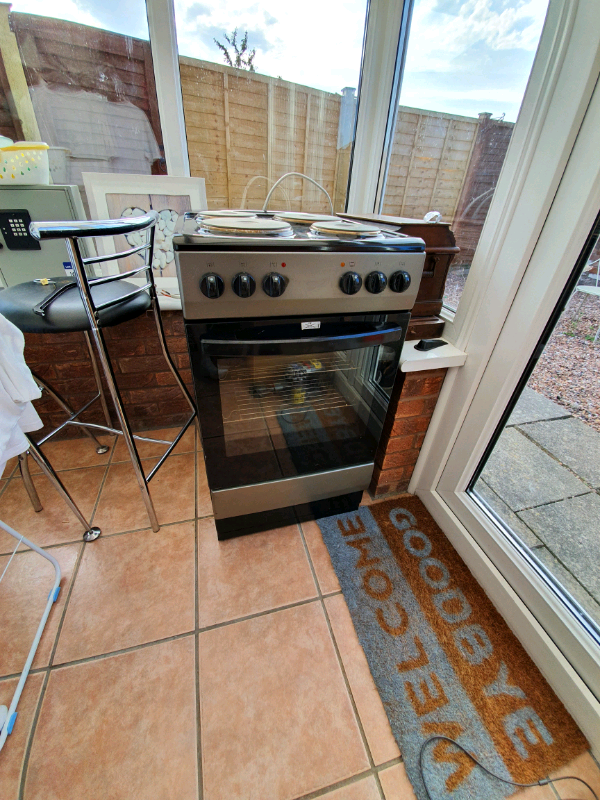 Currys Essential 50cm Electric Cooker in Bridgwater, Somerset Gumtree