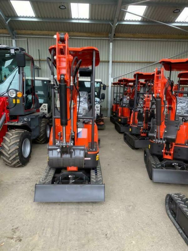 RHINO 800KG MINI DIGGER in Melton Constable, Norfolk Gumtree