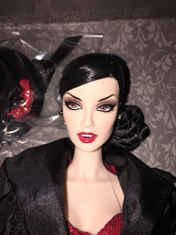 Mina Brides of Dracula Ashton Drake Doll by Integrity Toys.