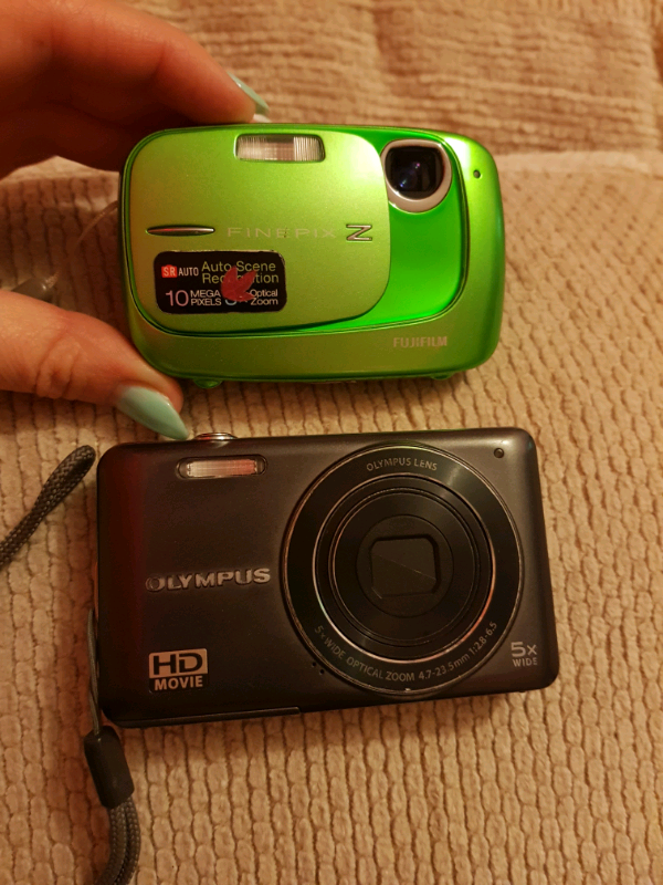 2x CAMERA. Fujifilm FinePix Z35 10mp + Olympus VG120 14 megapixel . I