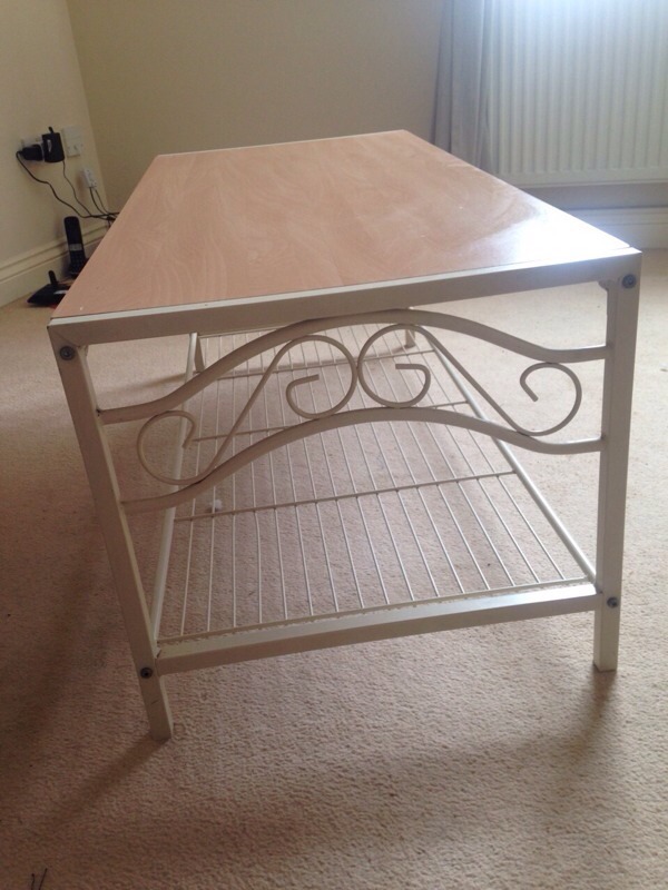 Shabby chic coffee table in Patchway Bristol
