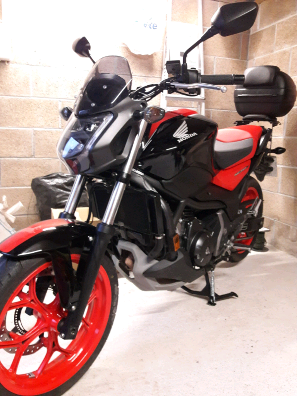 Мотоцикл honda nc750s