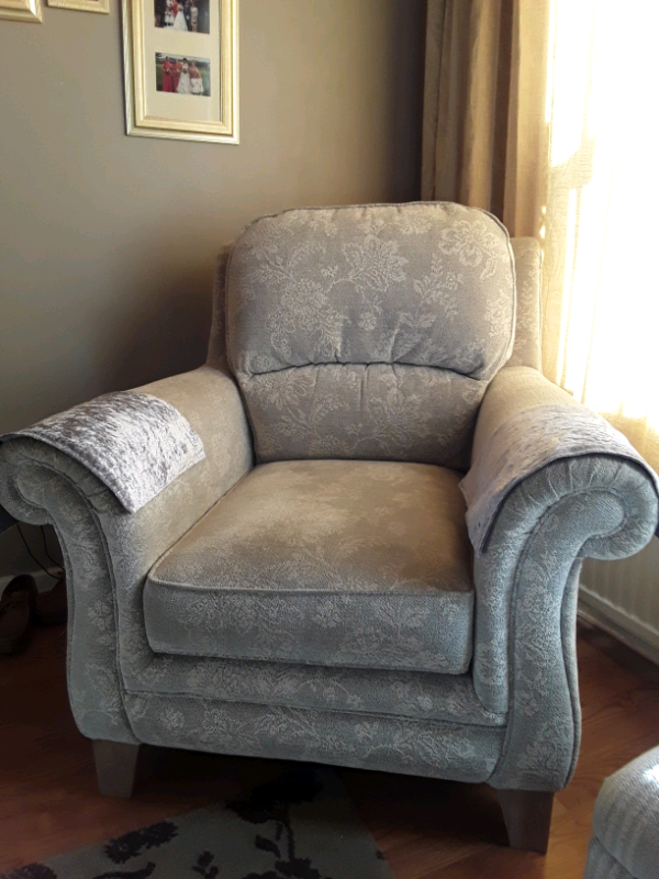 Comfortable arm chair | in Dundee | Gumtree