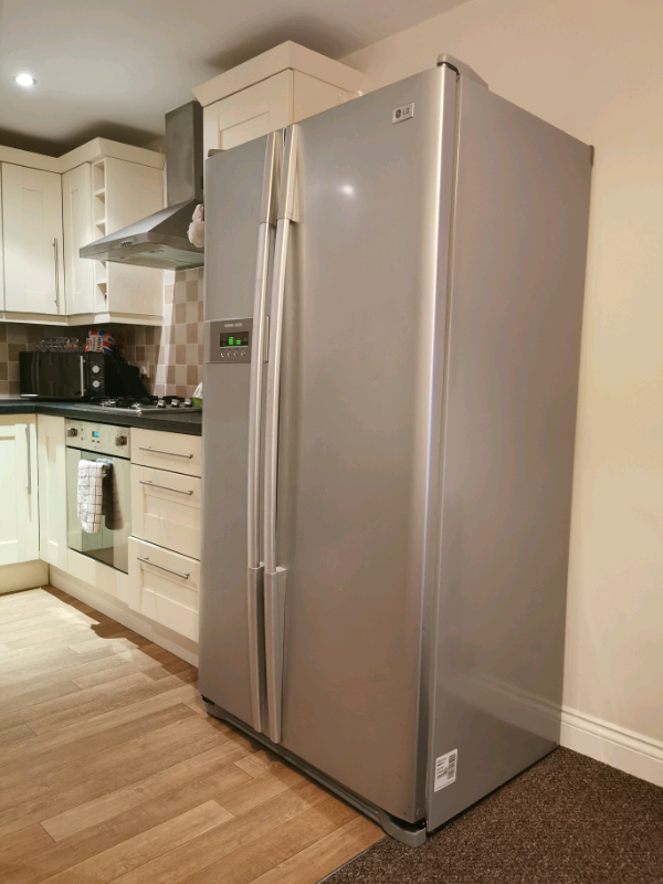 LG American Style Fridge Grey/Silver in Bedlington, Northumberland