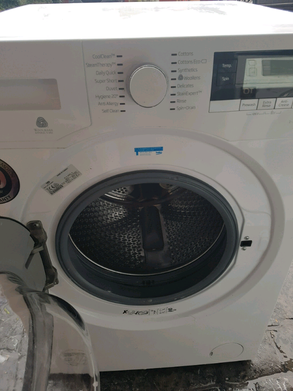 Beko 11kg super silent washing machine in Redditch, Worcestershire