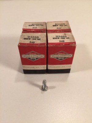 (4) Briggs & Stratton 93469 Self Tapping Screws