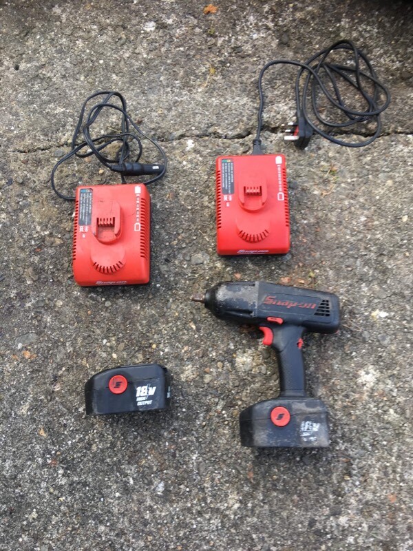 Snapon 18V Impact gun chargers & batteries in Cardigan, Ceredigion