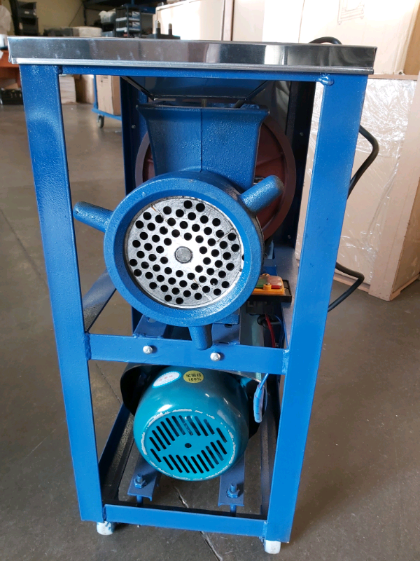 Commercial heavy duty Electric meat mincer mixer machine in Brick