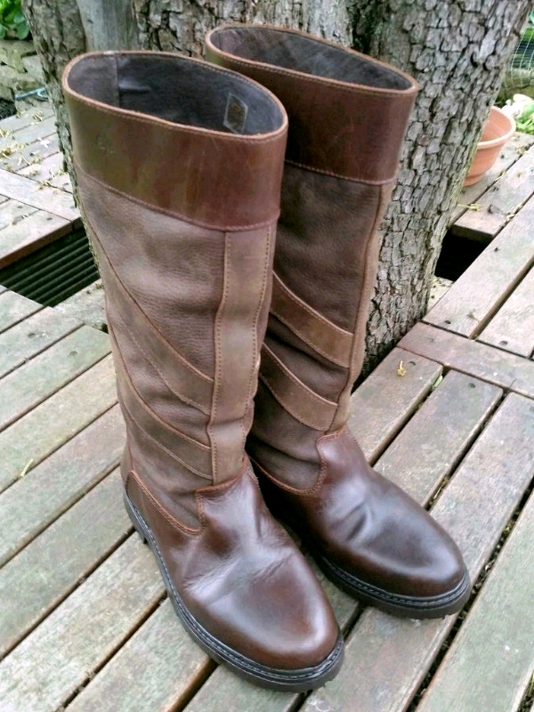 cabotswood and quayside boots