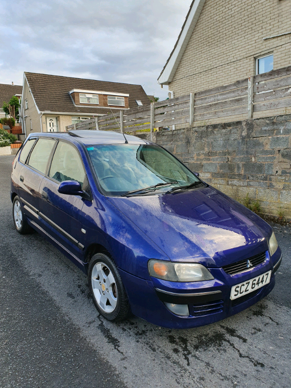 Mitsubishi space star 2003