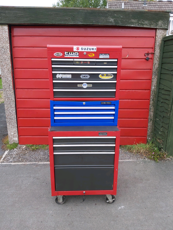 HALFORDS PROFESSIONAL AND US PRO TOOLS TOOL BOX TRIPLE STACK in