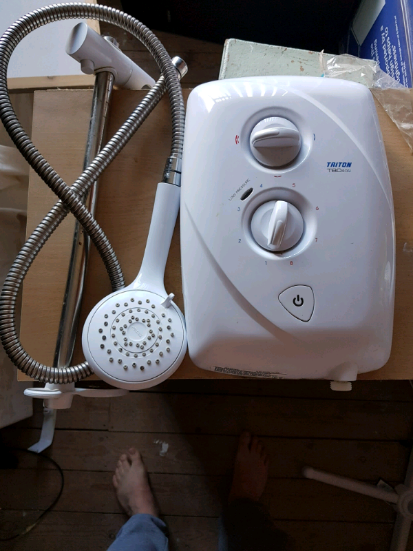 Triton shower in Washington, Tyne and Wear Gumtree