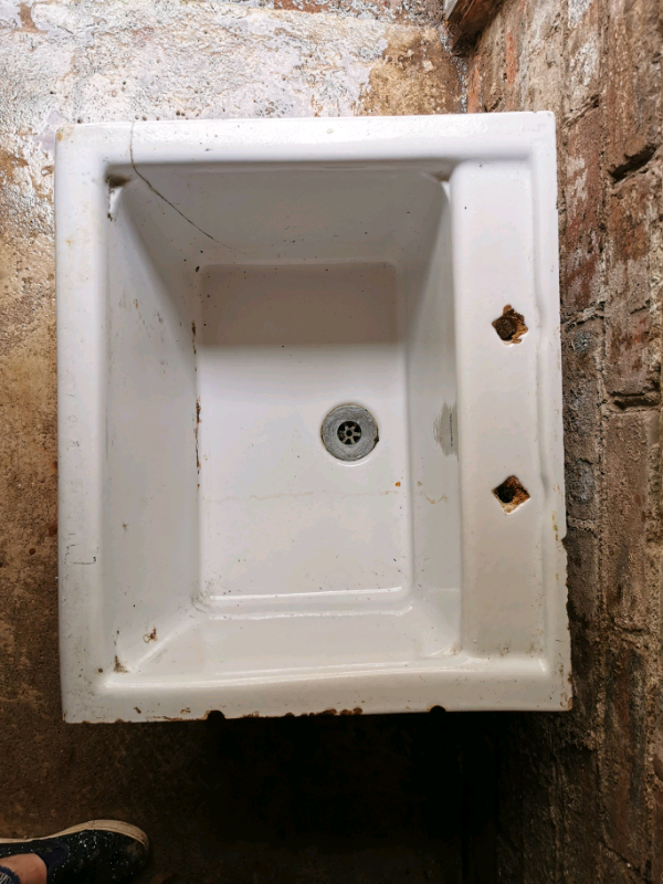 VINTAGE SINK SHANKS KITCHEN LAUNDRY CAST IRON? WHITE GLAZED in