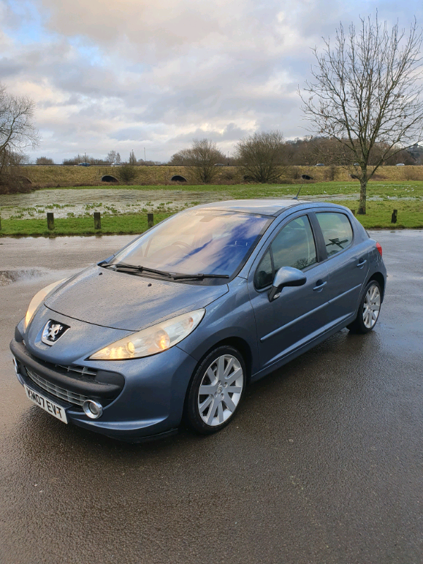Peugeot 207 gt