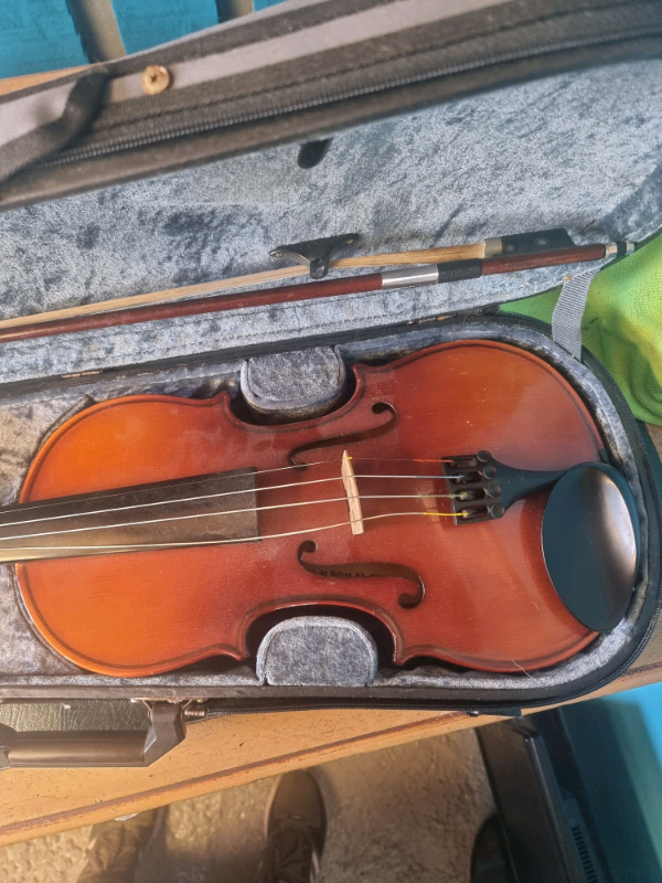 Full size violin in Knowle, Bristol Gumtree