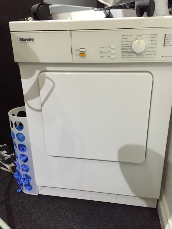 Miele vented tumble dryer novotronic T490 in Bonnybridge, Falkirk