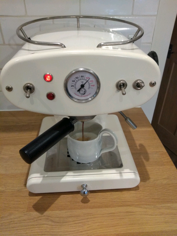 Francis Francis retro vintage coffee espresso machine in Cambridge
