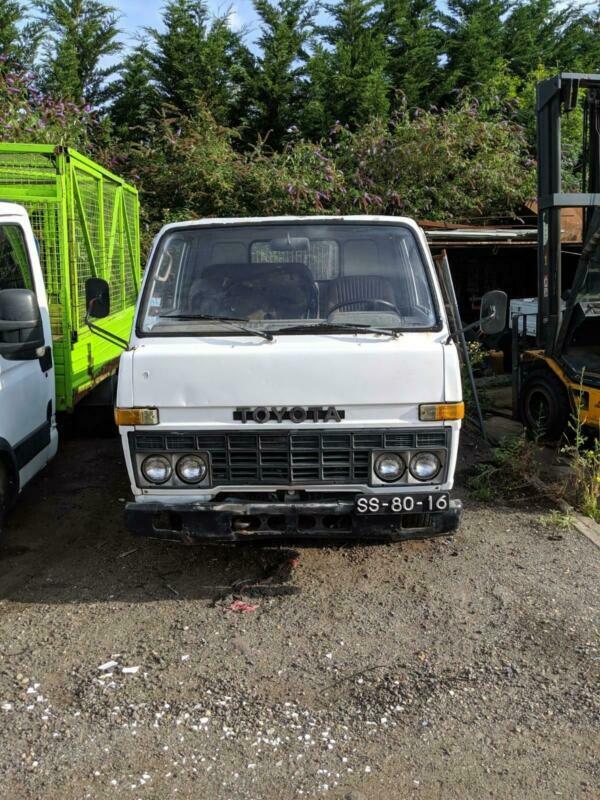 Toyota dyna 300