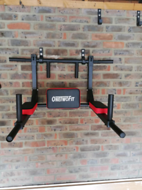 Wall Mounted Chin Pull Up Bar Dip Station Home Gym Workout 