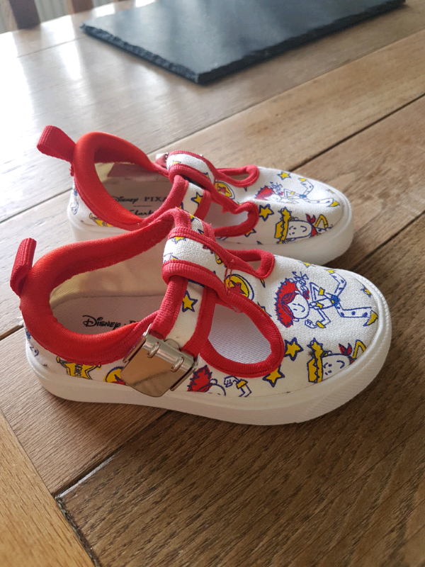 Clark�s Disney shoes size 4F in Portsmouth, Hampshire