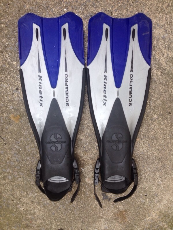 scubapro kinetix fins