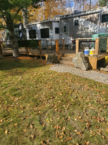 trailer 5th deck