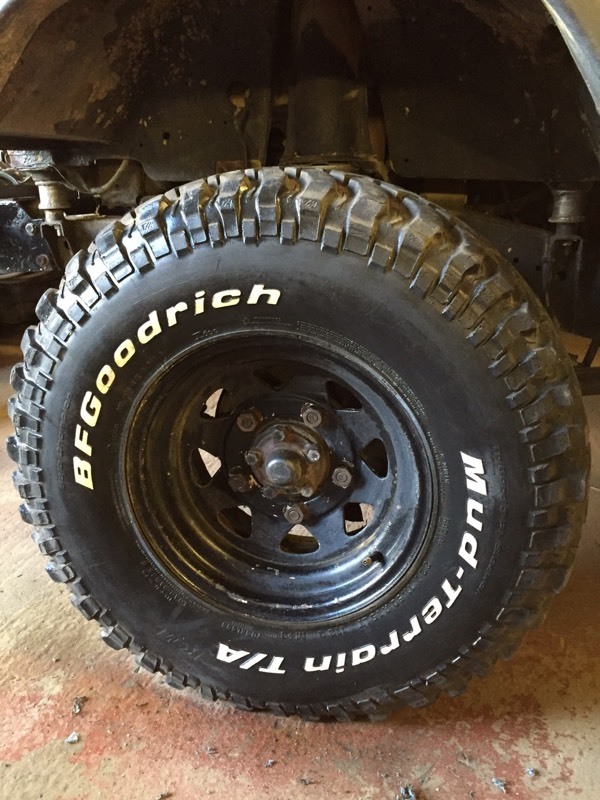 Bf Goodrich mud terrain 32x11.50x15 tyres x5 ( Land Rover off road 4x4