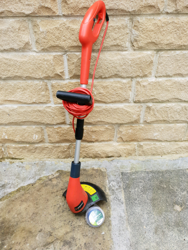 Electric strimmer in Bradford, West Yorkshire Gumtree