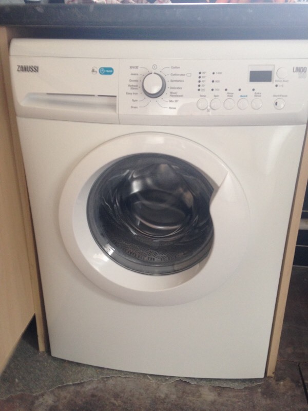Zanussi lindo 100 washing machine in Witham, Essex Gumtree