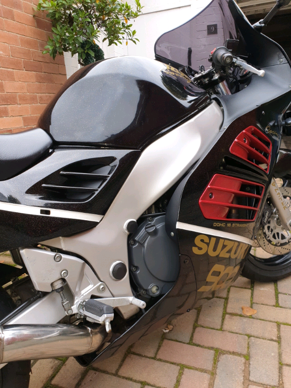 Suzuki rf900r характеристики