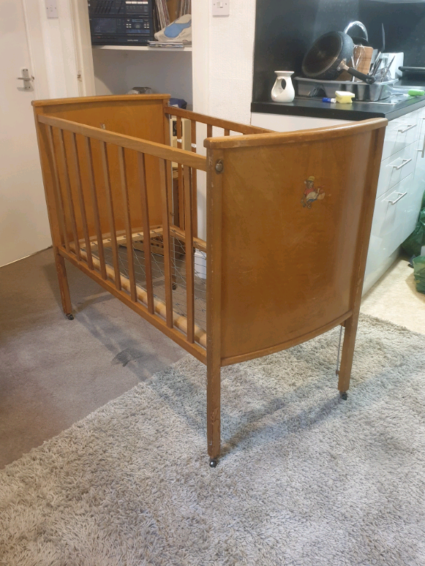 Vintage cot (antique 1950s) in Leith, Edinburgh Gumtree