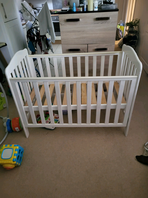 Free standard cot in Bournemouth, Dorset Gumtree