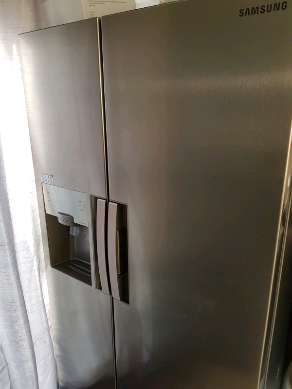 Samsung fridge freezer american ice dispenser plumbed in water in Gateshead, Tyne and Wear