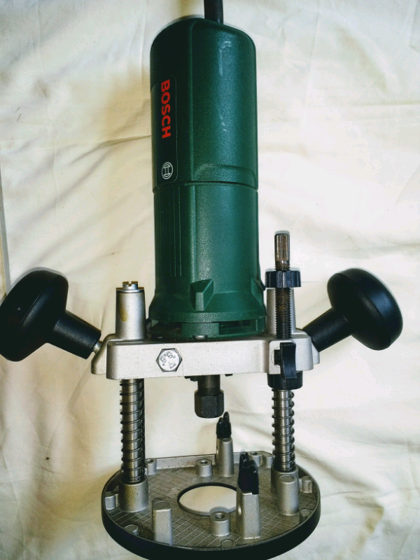 BOSCH POF 600 ACE Router | in Salford, Manchester | Gumtree
