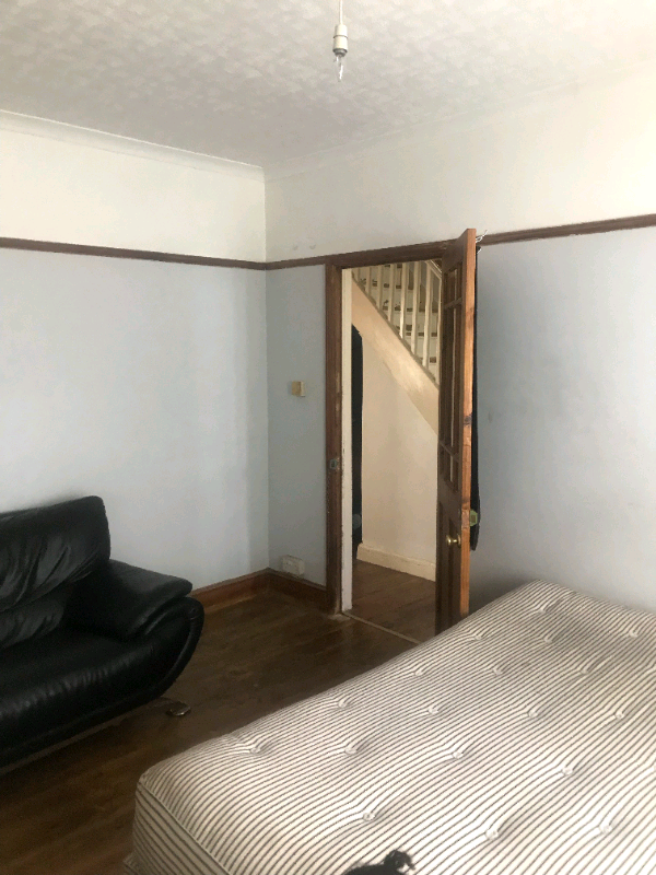 Large Double Room And Single Room To Rent In Croydon London Gumtree