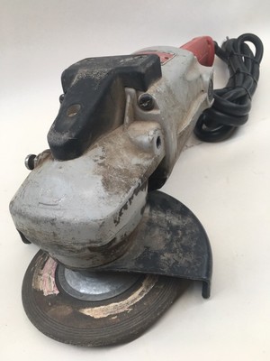 Milwaukee corded Disc Grinder 6068 7IN Grinder 120v