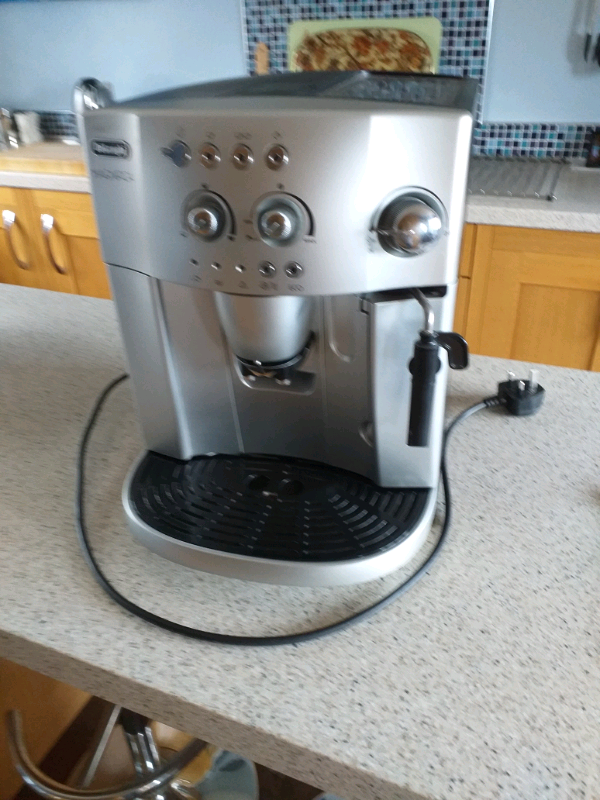 Delonghi Magnifica coffee machine bean to cup | in Stoke ...