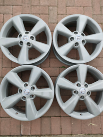 image for Nissan alloys