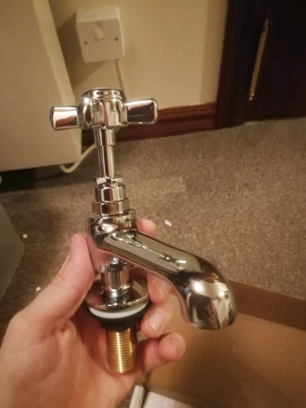 Basin taps in Leith, Edinburgh Gumtree