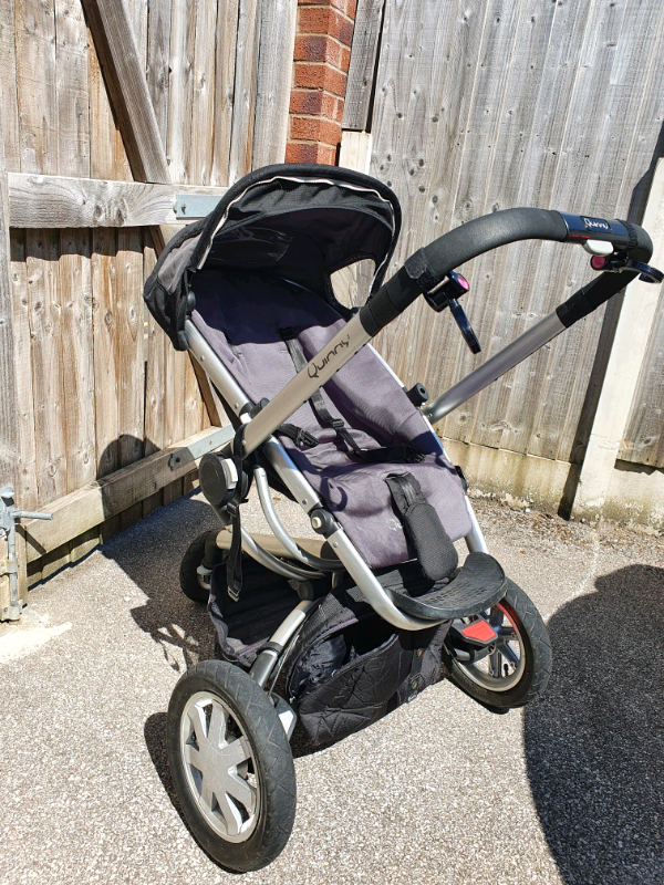 QUINNY BUZZ buggy pushchair stroller 3 or 4 wheels in Birkenhead