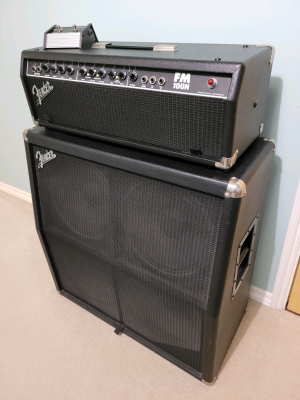 Used Fender Guitar Amplifier and Speaker with Footswitch. in